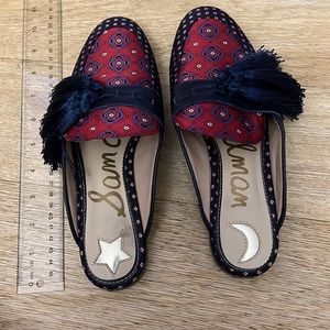 Sam Edelman smoking slipper with red/blue “pajama” pint and gorgeous tassels